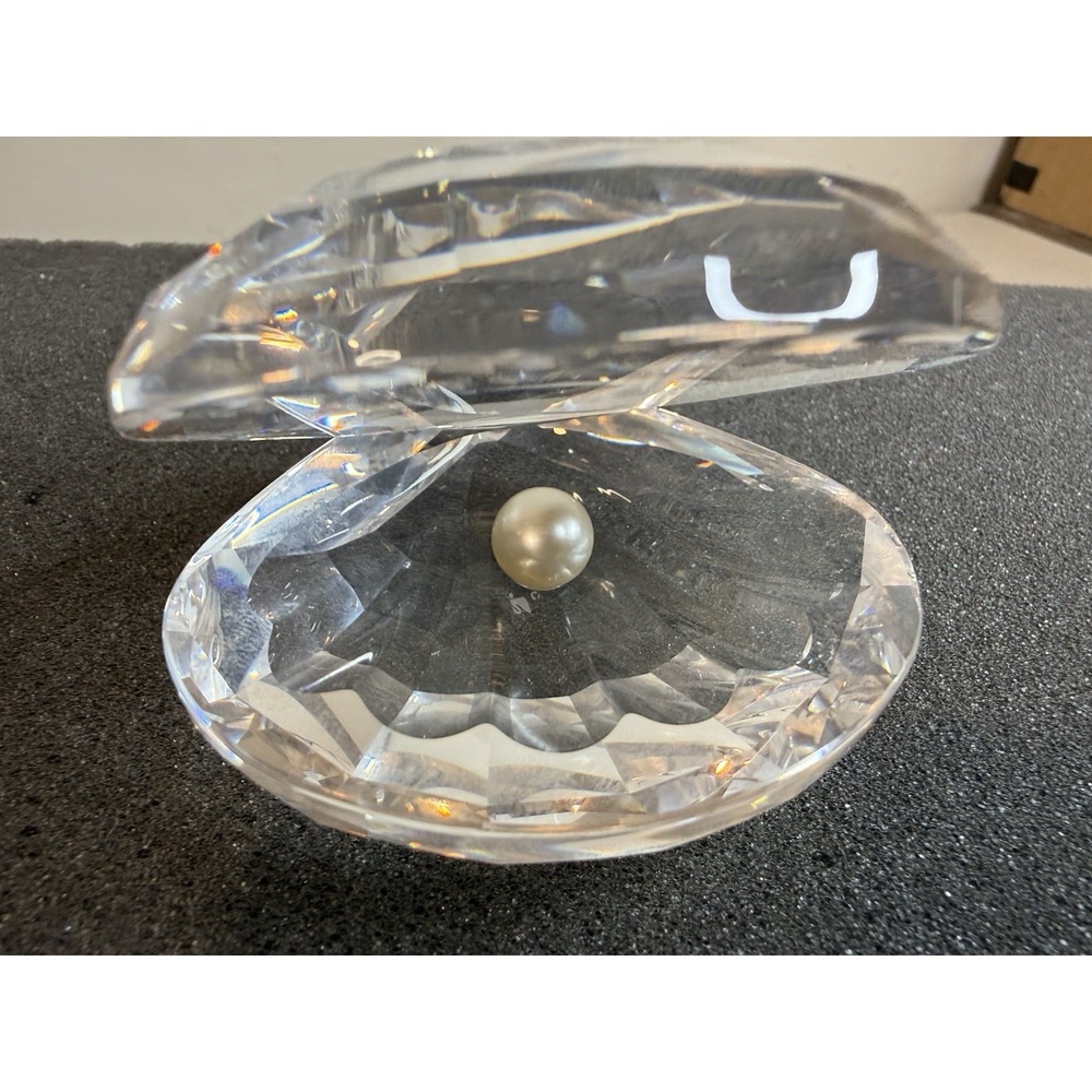 Swarovski Crystal Clam‎ Shell with Pearl Oyster Figurine 014389 Retired Austria